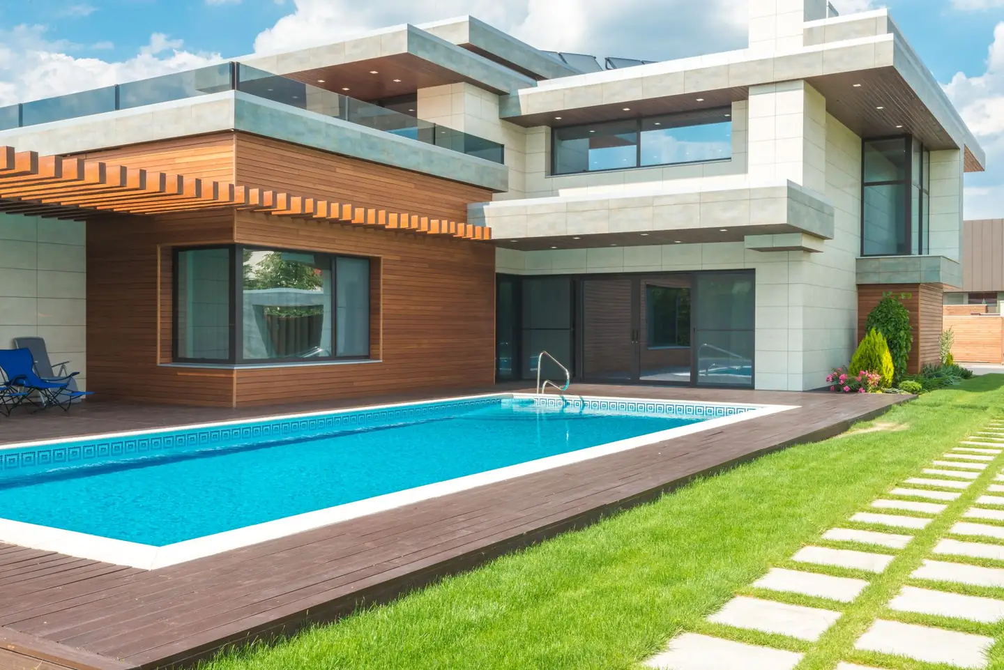 Swimming pool built in Raglan, NSW